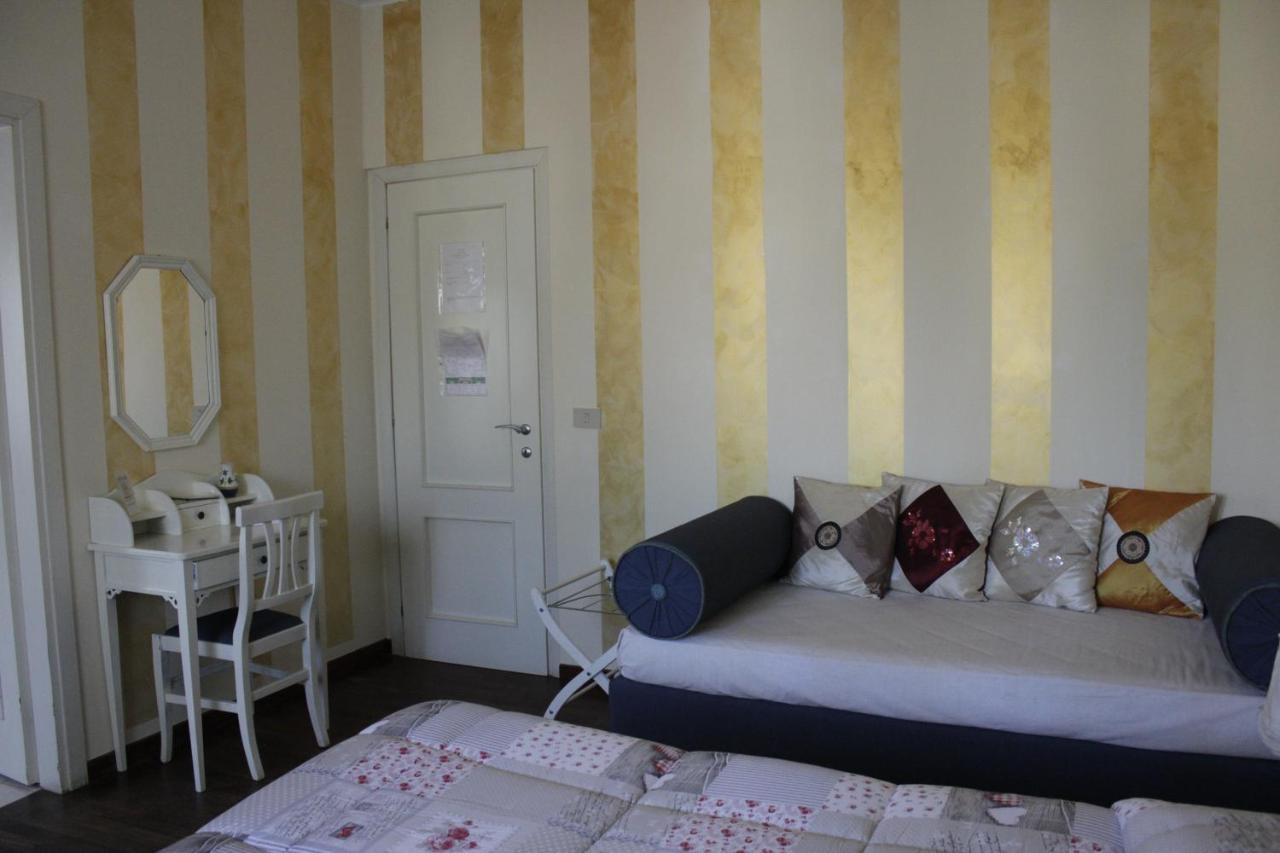A57 Bed and Breakfast Casal Palocco Εξωτερικό φωτογραφία